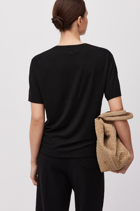 Schwarze Bluse mit Lyocell und Kaschmir Schwarze Bluse mit Lyocell und Kaschmir