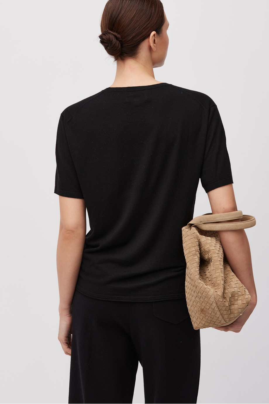 Schwarze Bluse mit Lyocell und Kaschmir Schwarze Bluse mit Lyocell und Kaschmir