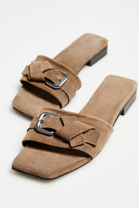 Graue Wildleder-Pantoletten mit Schnalle - Patrizia Aryton