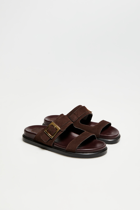 Braune Leder-Sandalen mit Schnalle