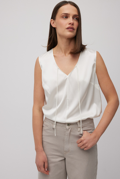 Weißes Seidentop mit V-Ausschnitt - Patrizia Aryton