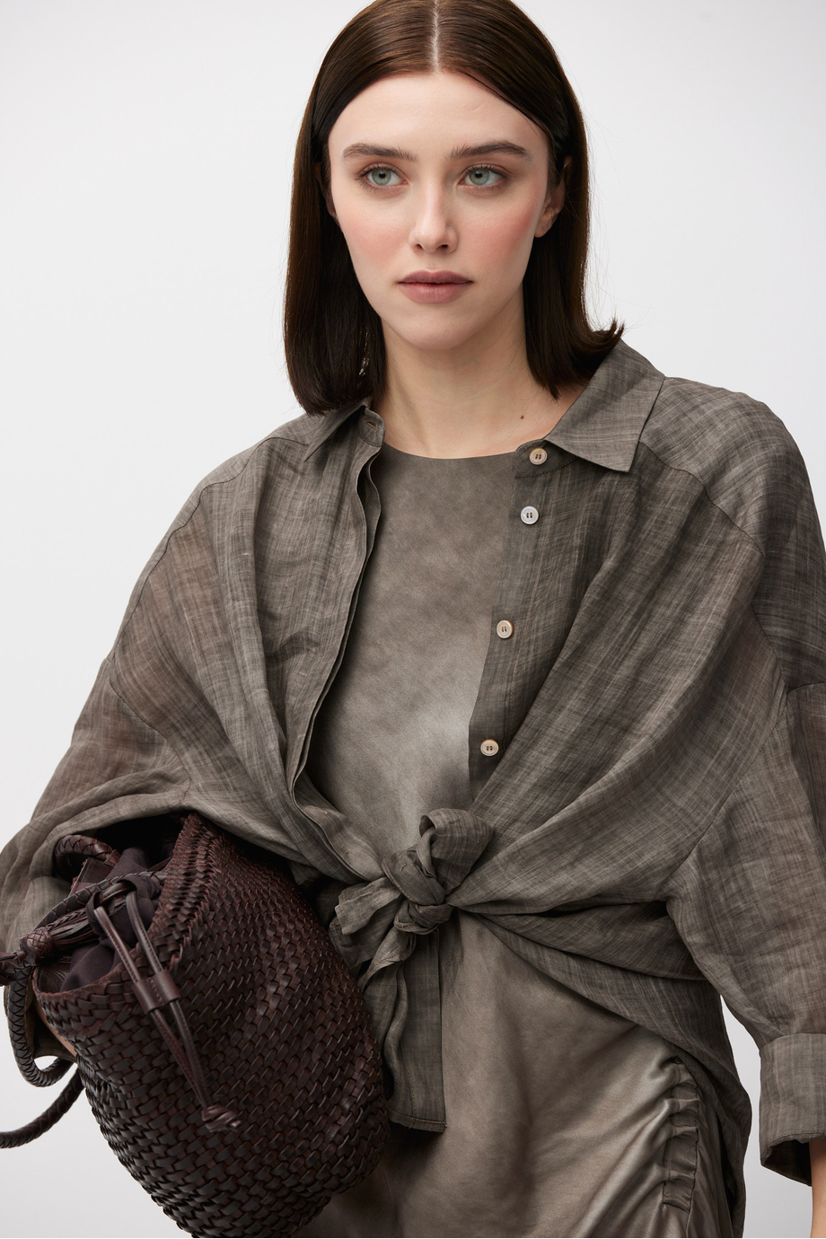 Lockere braune Bluse aus Ramie - Patrizia Aryton Lockere braune Bluse aus Ramie - Patrizia Aryton