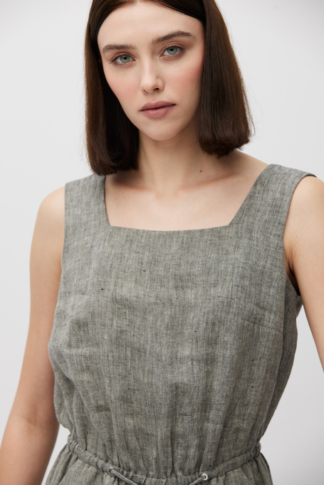 Grauer Leinen-Overall mit weitem Bein