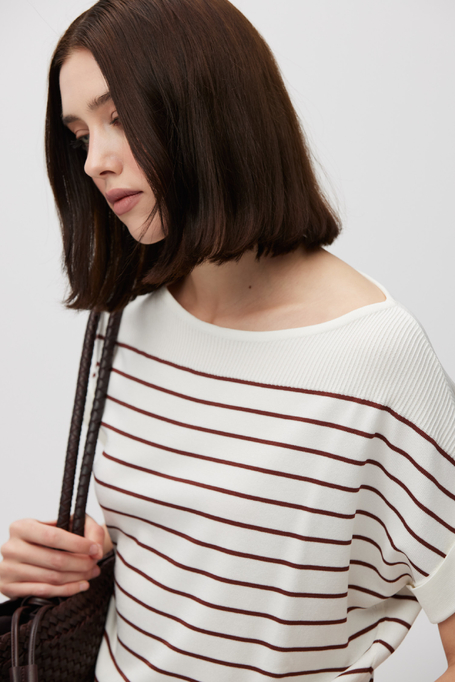 Weiße Bluse mit braunen Streifen