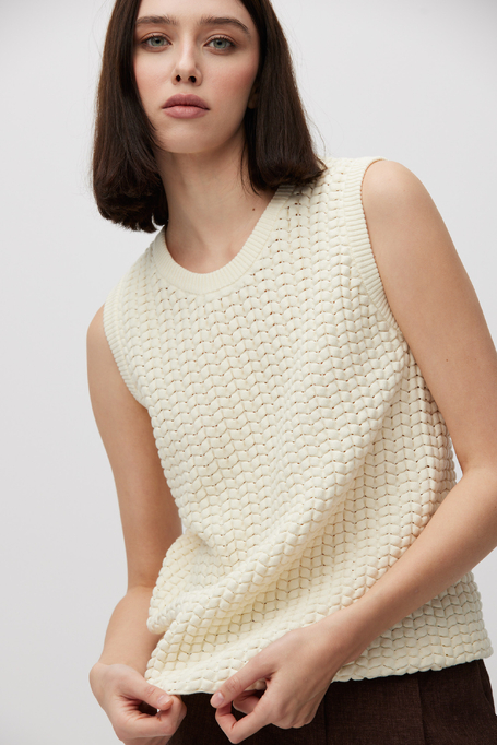 Cremefarbener Stricktop aus Baumwolle