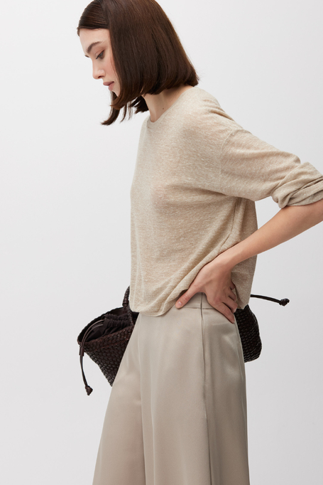 Leichte beigefarbene Bluse aus Wolle und Leinen