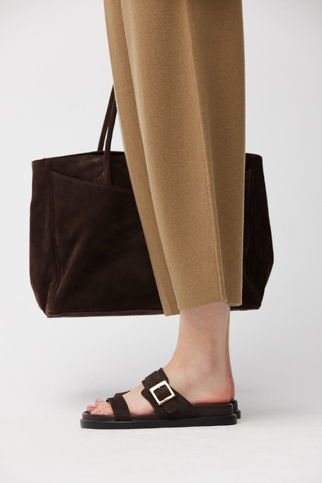 Braune Leder-Sandalen mit Schnalle