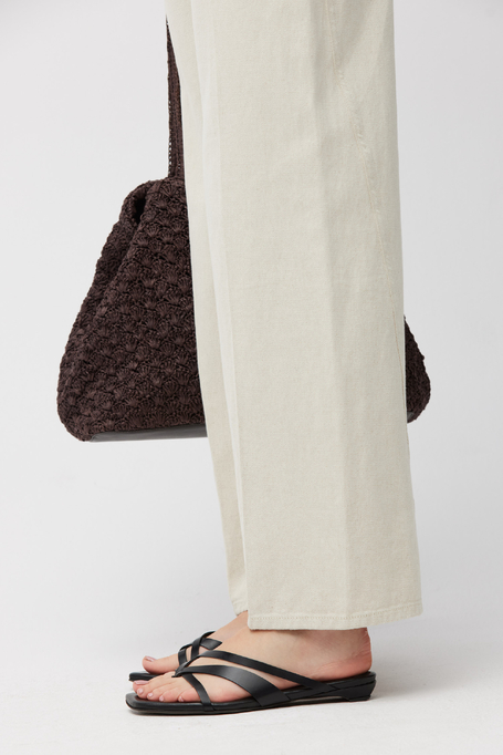 Schwarze Leder-Pantoletten mit kleinem Absatz - Patrizia Aryton