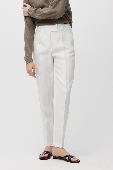 Leinenhose mit schmalem Bein