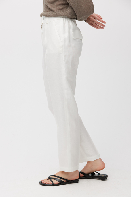 Leinenhose mit schmalem Bein