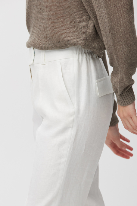 Leinenhose mit schmalem Bein