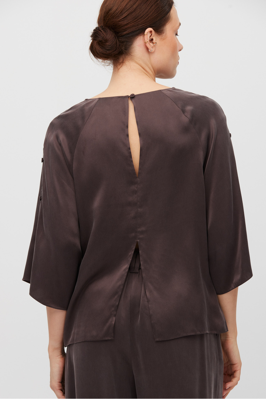 Seidenbluse in Schokoladenfarbe - Patrizia Aryton Seidenbluse in Schokoladenfarbe - Patrizia Aryton