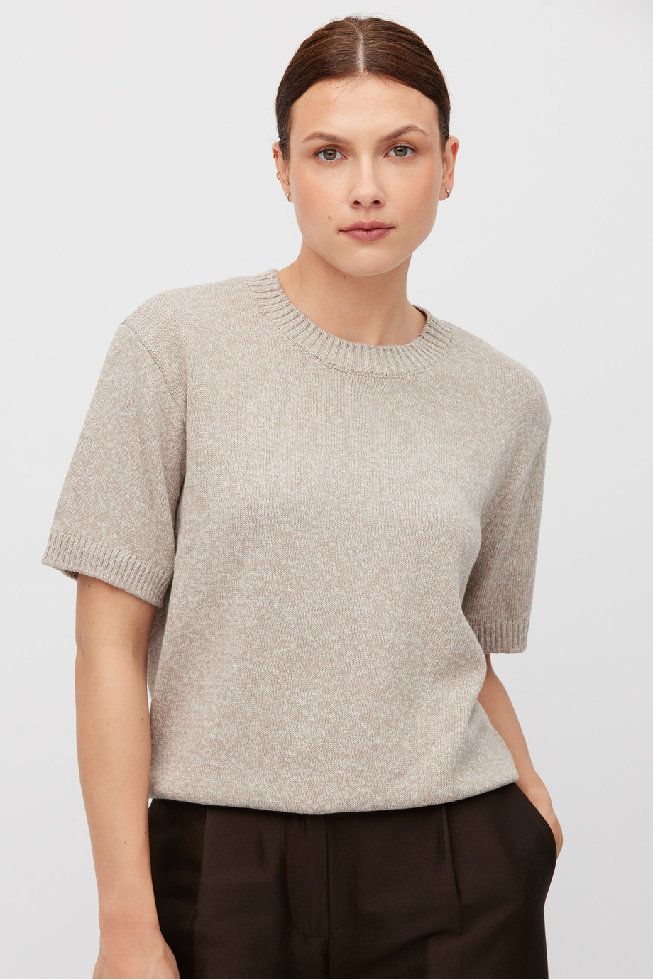 Beige Pullover aus Baumwoll-Leinen-Mischung Beige Pullover aus Baumwoll-Leinen-Mischung