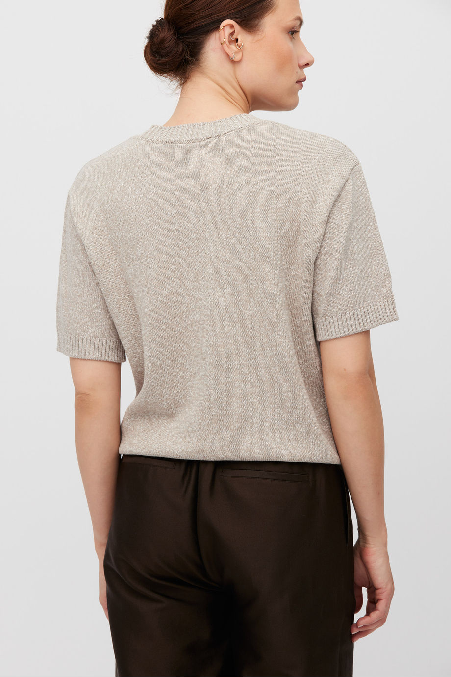 Beige Pullover aus Baumwoll-Leinen-Mischung Beige Pullover aus Baumwoll-Leinen-Mischung