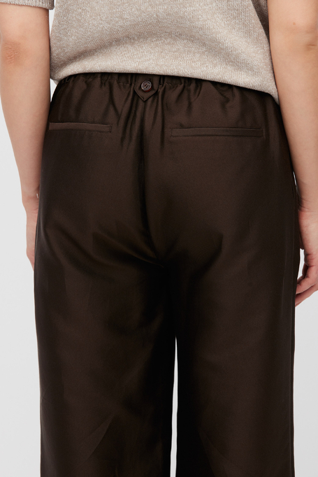 Hose aus Baumwolle und Seide