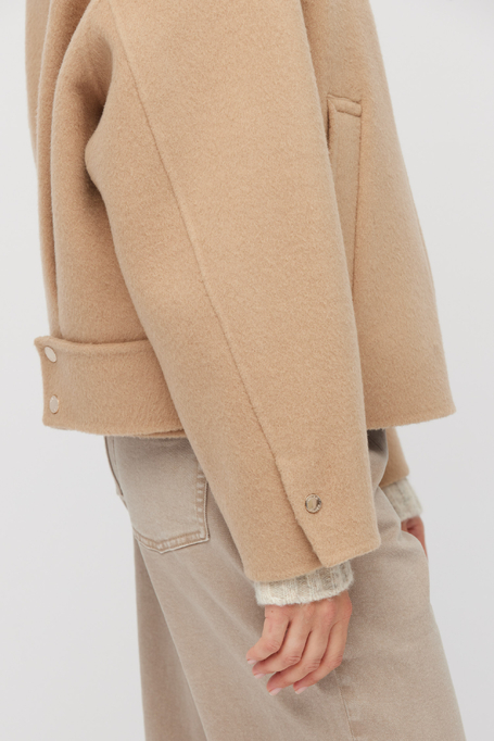 Kurze Jacke mit Kamelwolle Doubleface - Patrizia Aryton Kurze Jacke mit Kamelwolle Doubleface - Patrizia Aryton