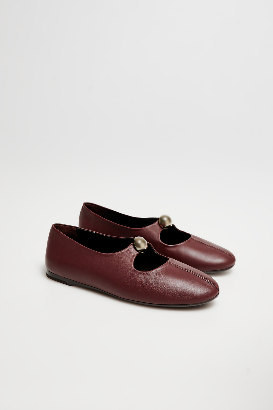 Braune Lederballerinas mit Gürtel Braune Lederballerinas mit Gürtel