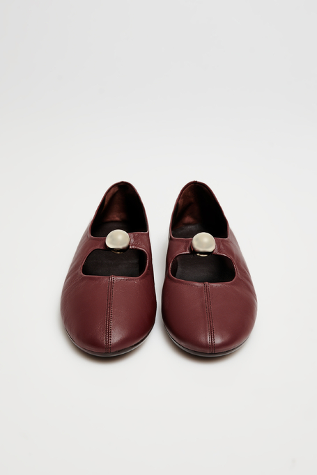 Braune Lederballerinas mit Gürtel Braune Lederballerinas mit Gürtel