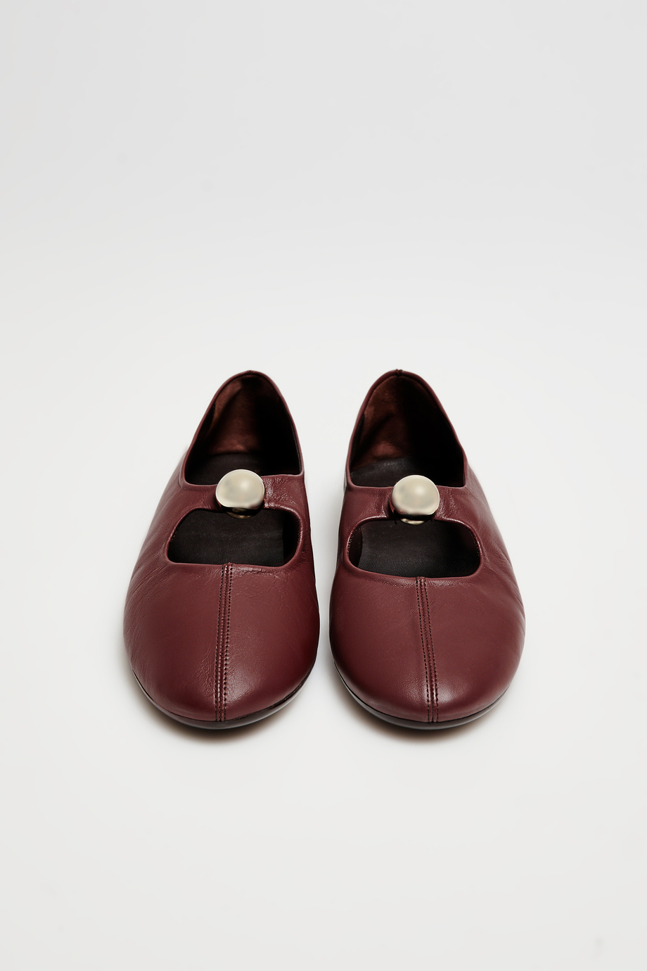 Braune Lederballerinas mit Gürtel Braune Lederballerinas mit Gürtel