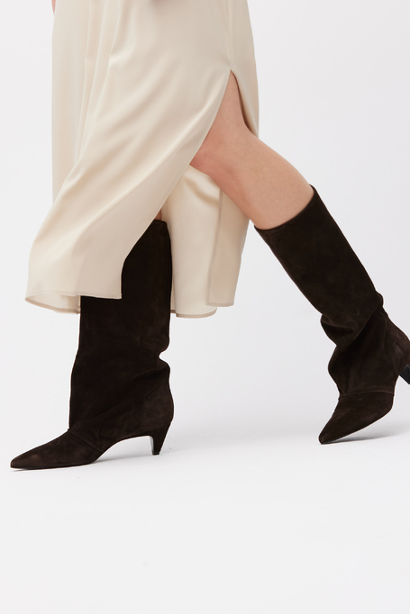 Wildlederstiefel in Schokoladenfarbe - Patrizia Aryton