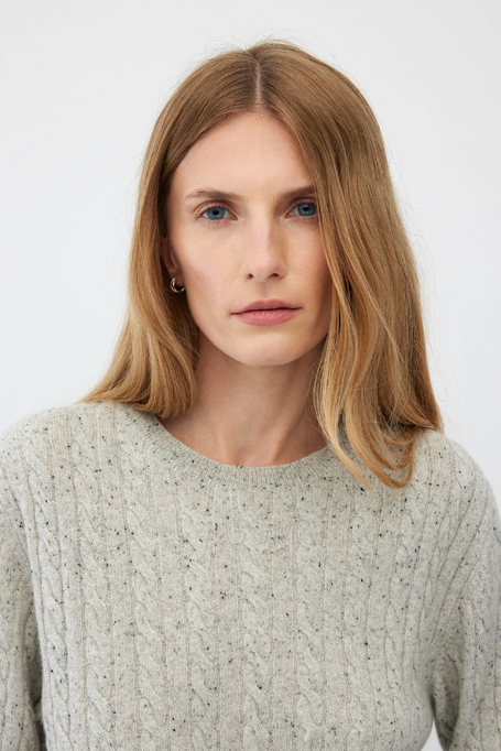 Grauer Kaschmirpullover mit Zopfmuster - Patrizia Aryton