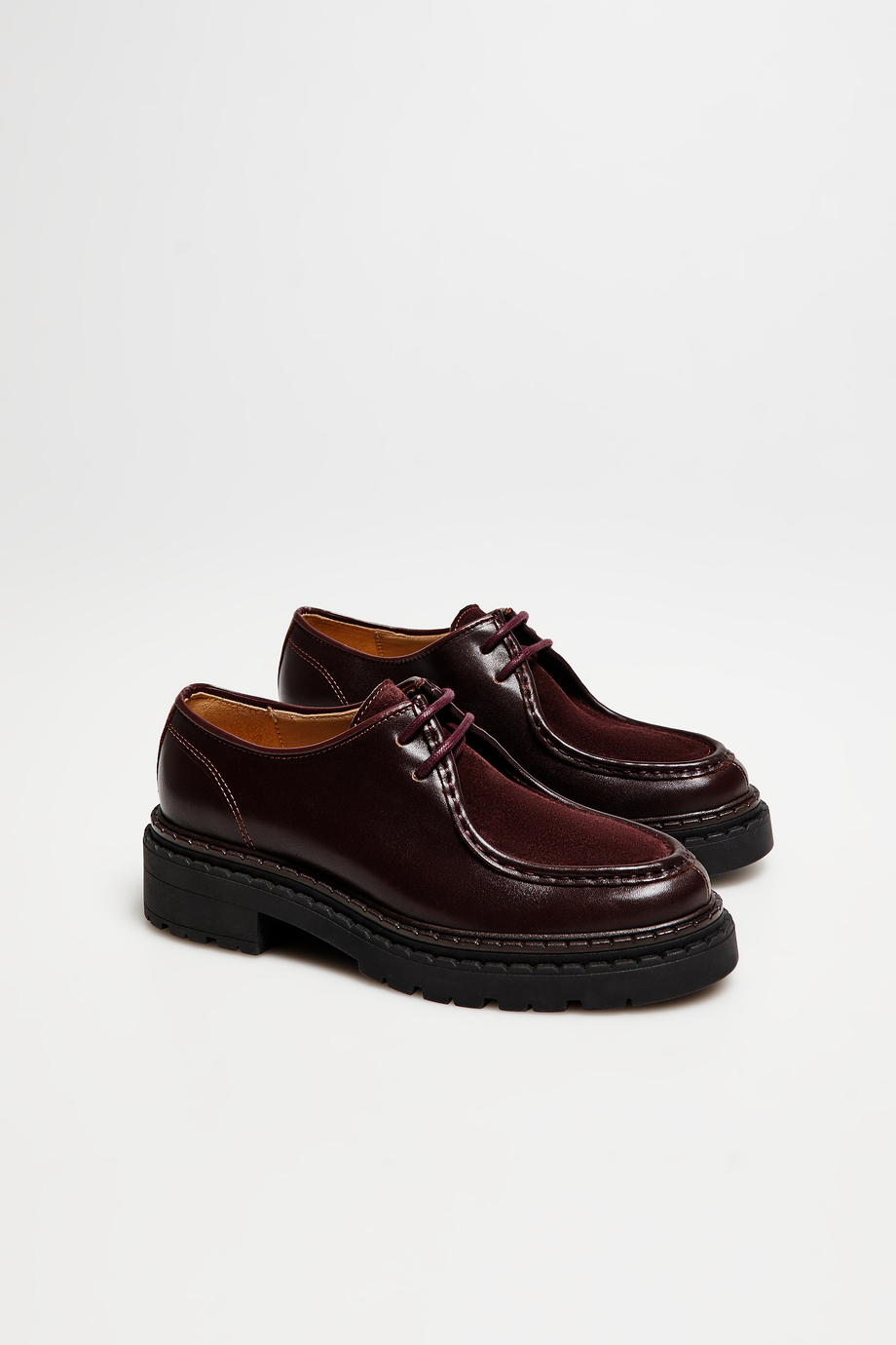Auberginefarbene Lederschuhe mit dicker Sohle - Patrizia Aryton Auberginefarbene Lederschuhe mit dicker Sohle - Patrizia Aryton