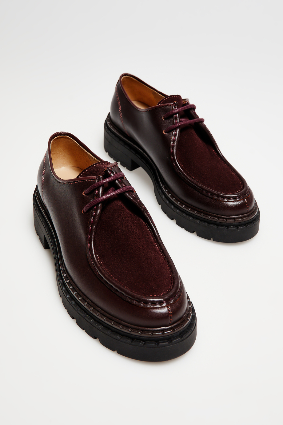 Auberginefarbene Lederschuhe mit dicker Sohle - Patrizia Aryton Auberginefarbene Lederschuhe mit dicker Sohle - Patrizia Aryton