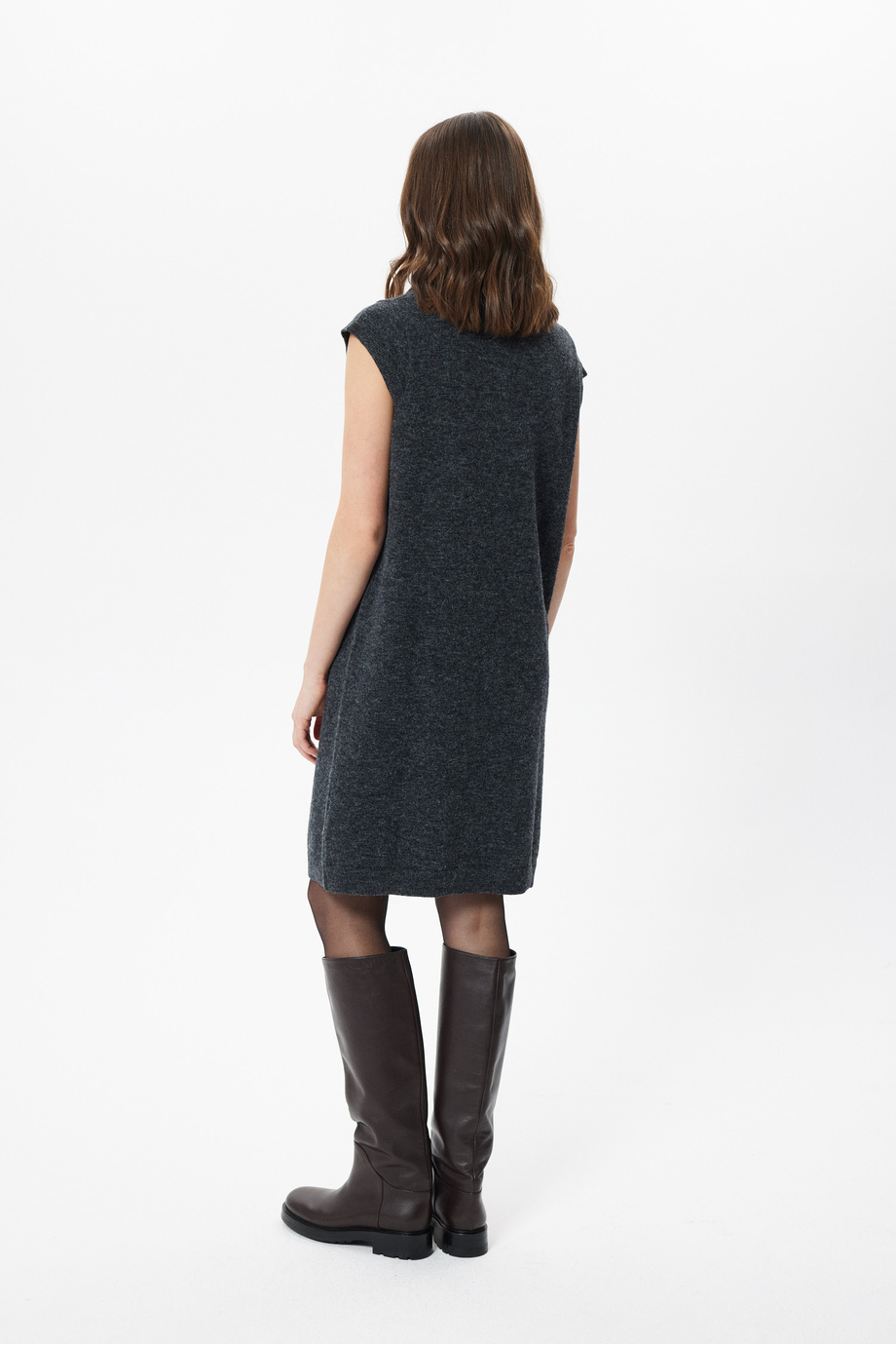 Graues Kleid aus Merinowolle und Alpaka Graues Kleid aus Merinowolle und Alpaka