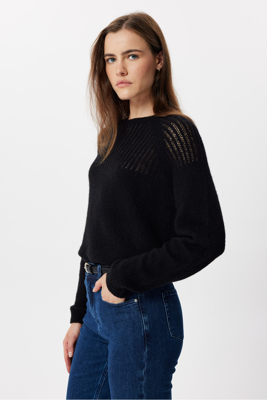 Schwarzer Pullover aus Kaschmir und Seide Schwarzer Pullover aus Kaschmir und Seide
