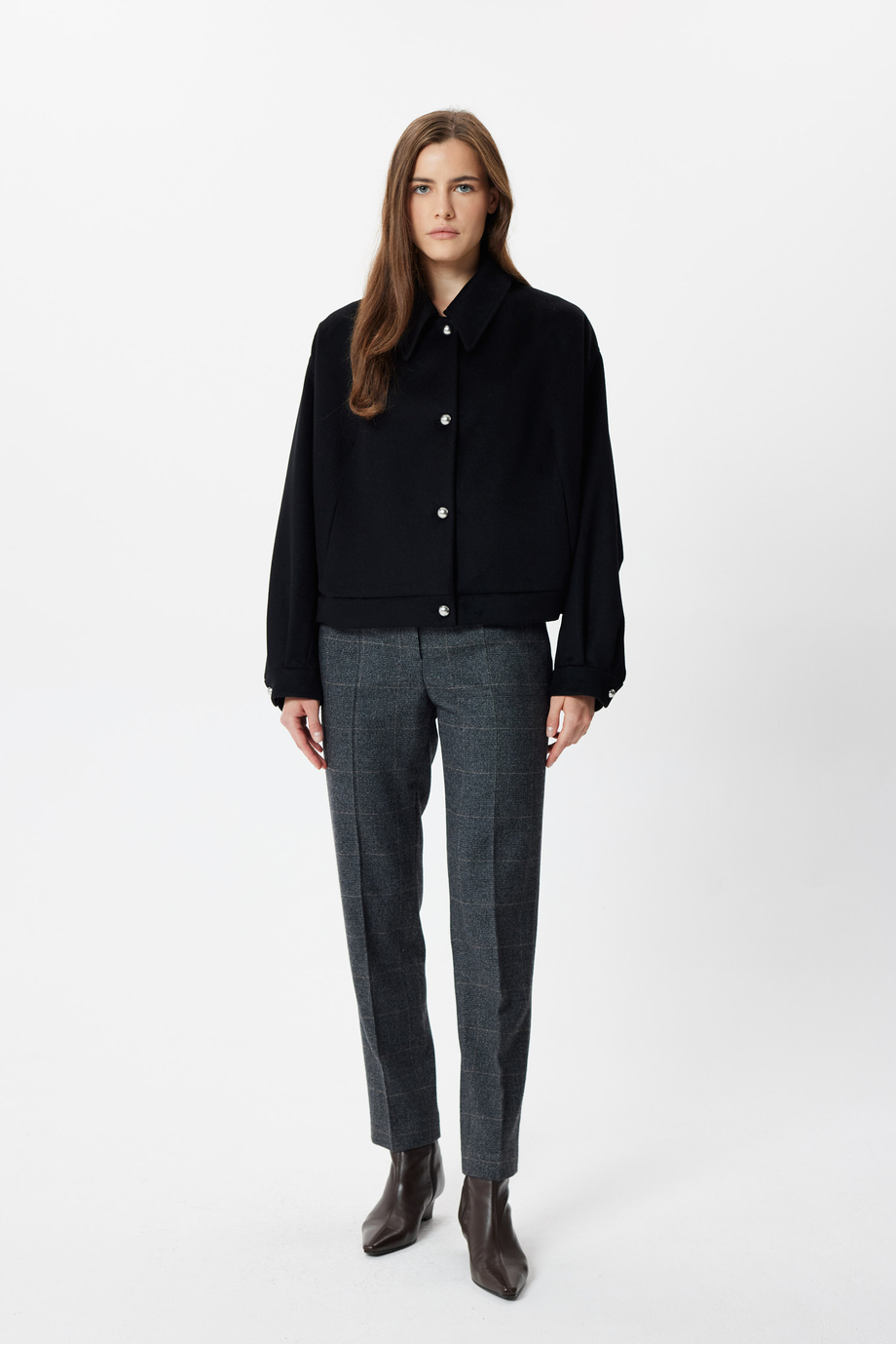 Schwarze Wolljacke Schwarze Wolljacke