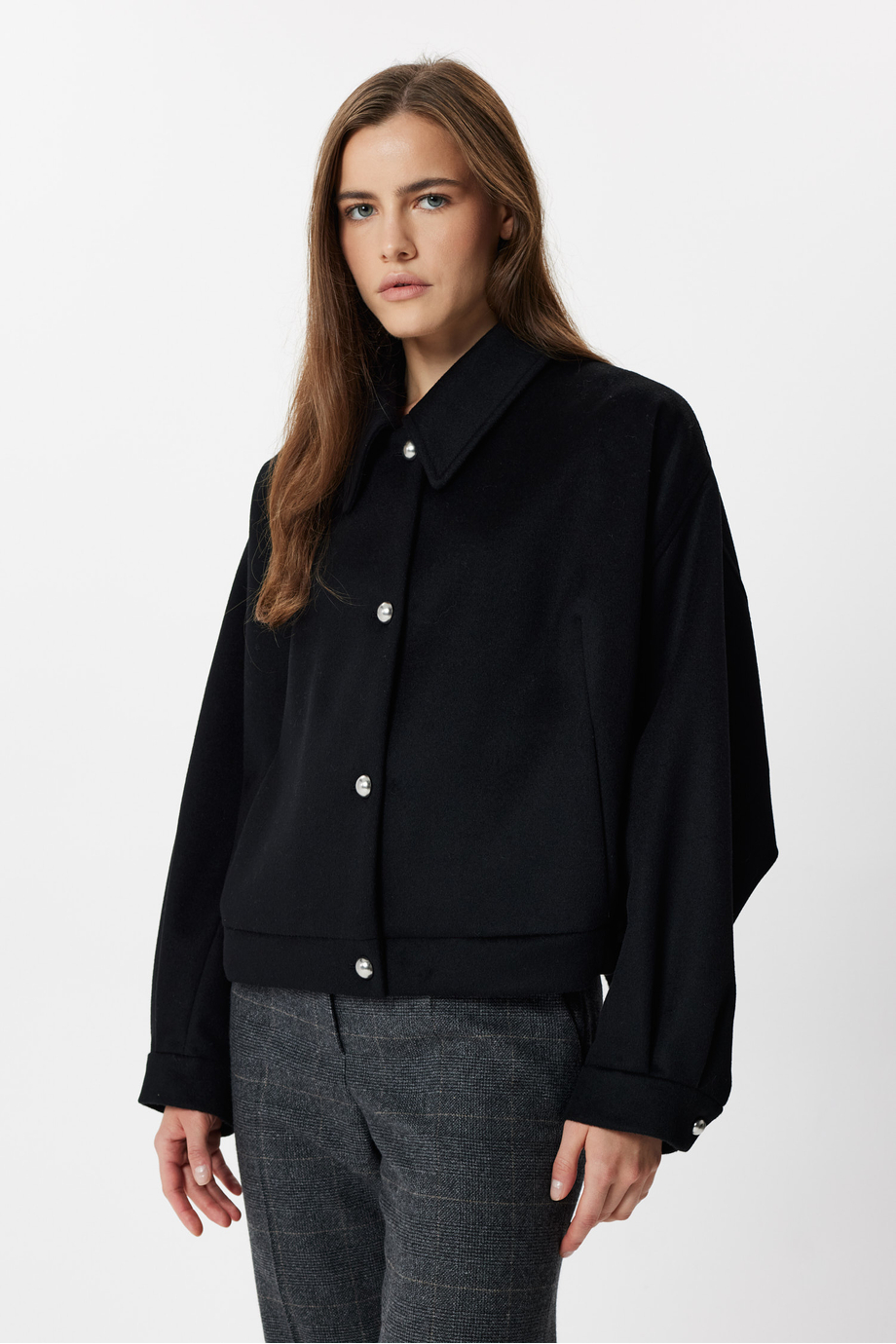 Schwarze Wolljacke Schwarze Wolljacke