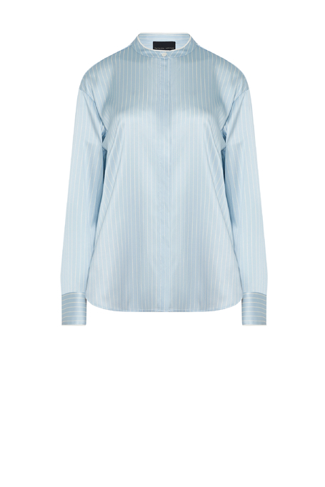 Hellblaues gestreiftes Seidenhemd Hellblaues gestreiftes Seidenhemd