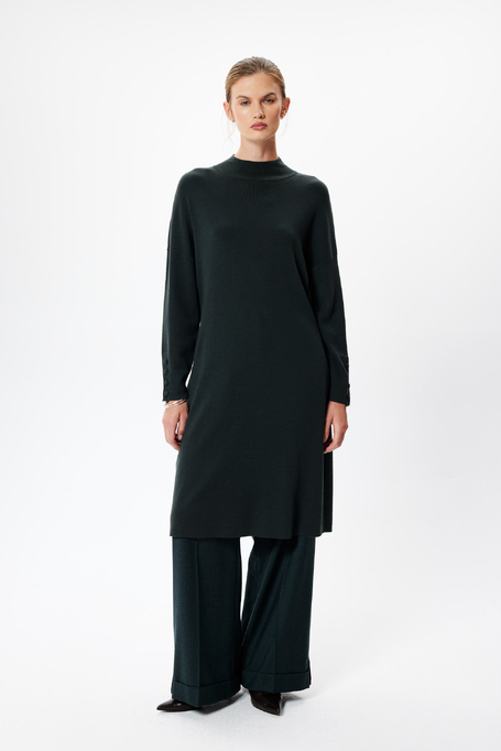 Smaragdgrünes Kleid aus Merinowolle