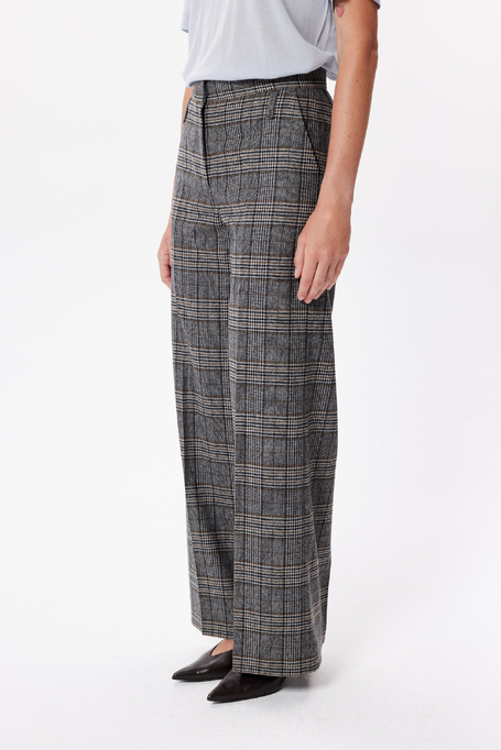 Wollhose mit grauem Karomuster