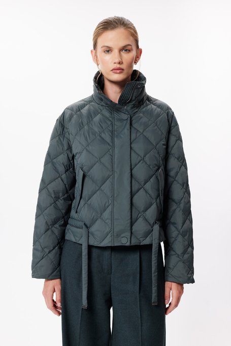 Smaragdgrüne Daunenjacke