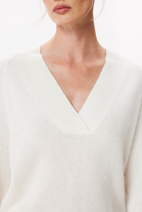 Cremefarbener Pullover mit Kaschmir