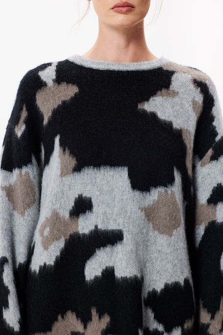 Locker gestrickter gemusterter Pullover mit Kaschmir