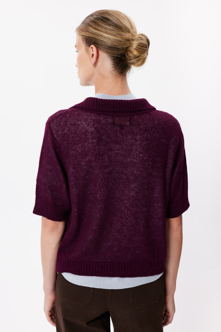 Auberginefarbener Polopullover mit Alpakawolle