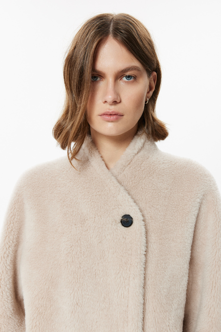 Beige Jacke aus Teddyfell-Wolle