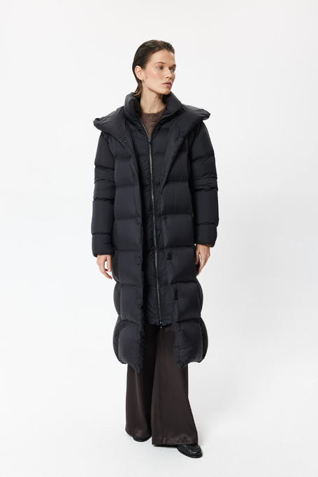 Schwarze Jacke mit Stehkragen und Naturdaunen - Patrizia Aryton