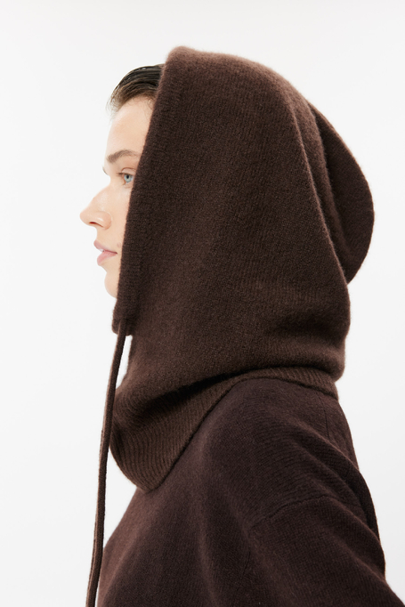 Schokoladenfarbene Balaclava aus Kaschmir und Seide - Patrizia Aryton